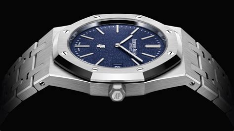 audemars piguet jumbo al polso|audemars piguet extra thin.